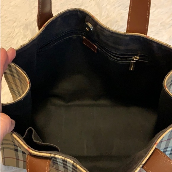 Burberry medium tote - Picture 5 of 11